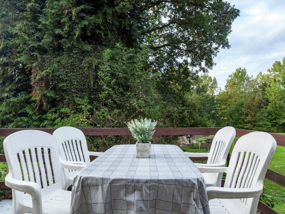 Holiday Home In Malmedy With Terrace Exterior foto